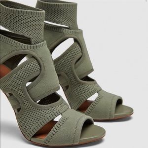 Zara heels